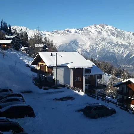 Lägenhet Arolles 701